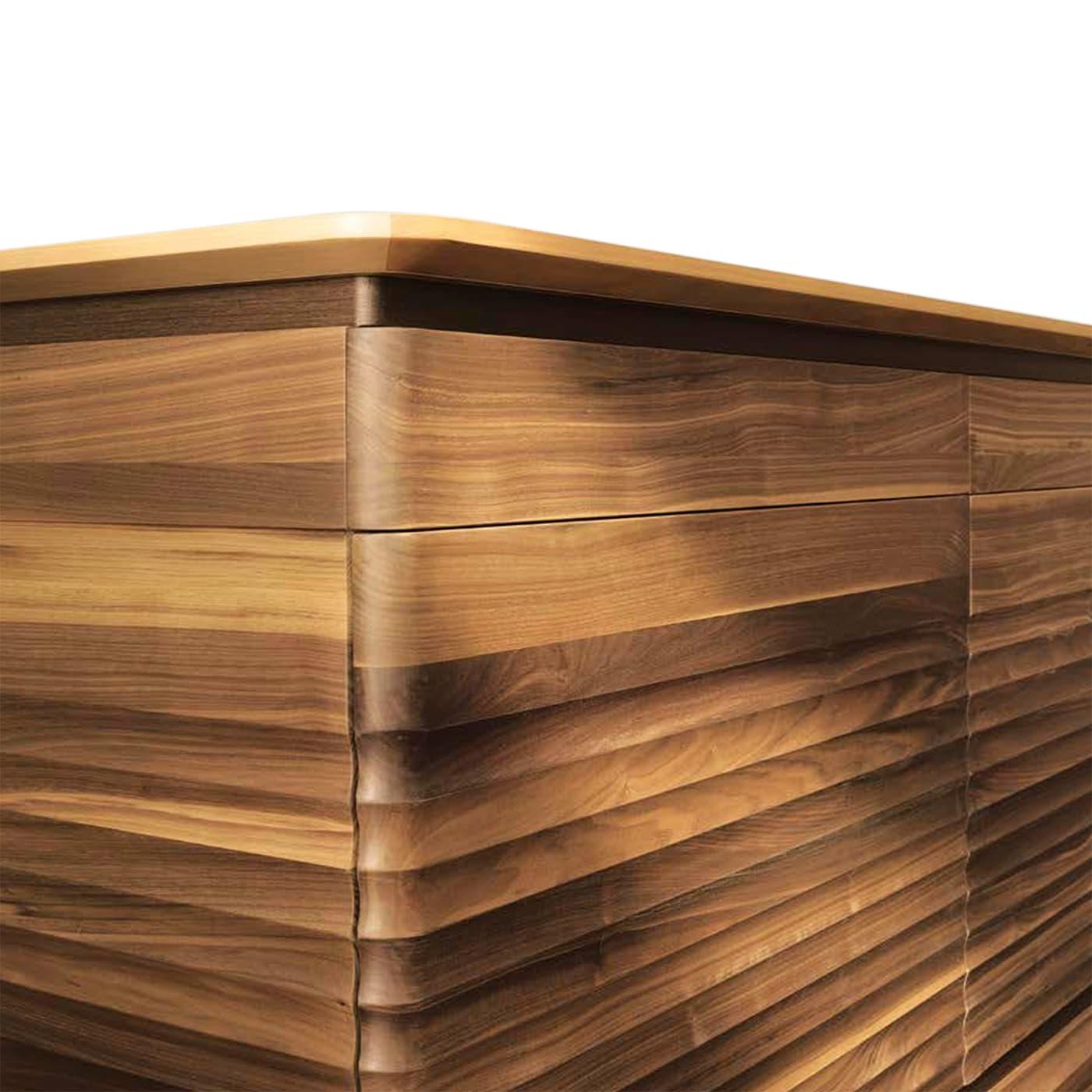 Sinuo Brown Sideboard