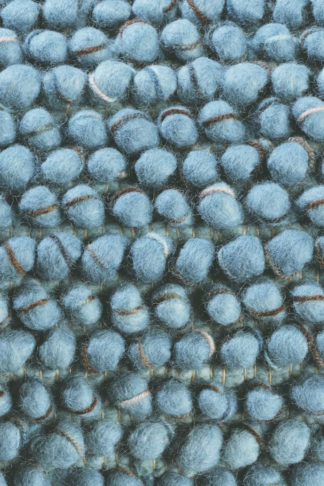 Cobble Premium Rug | Size: 6' 7