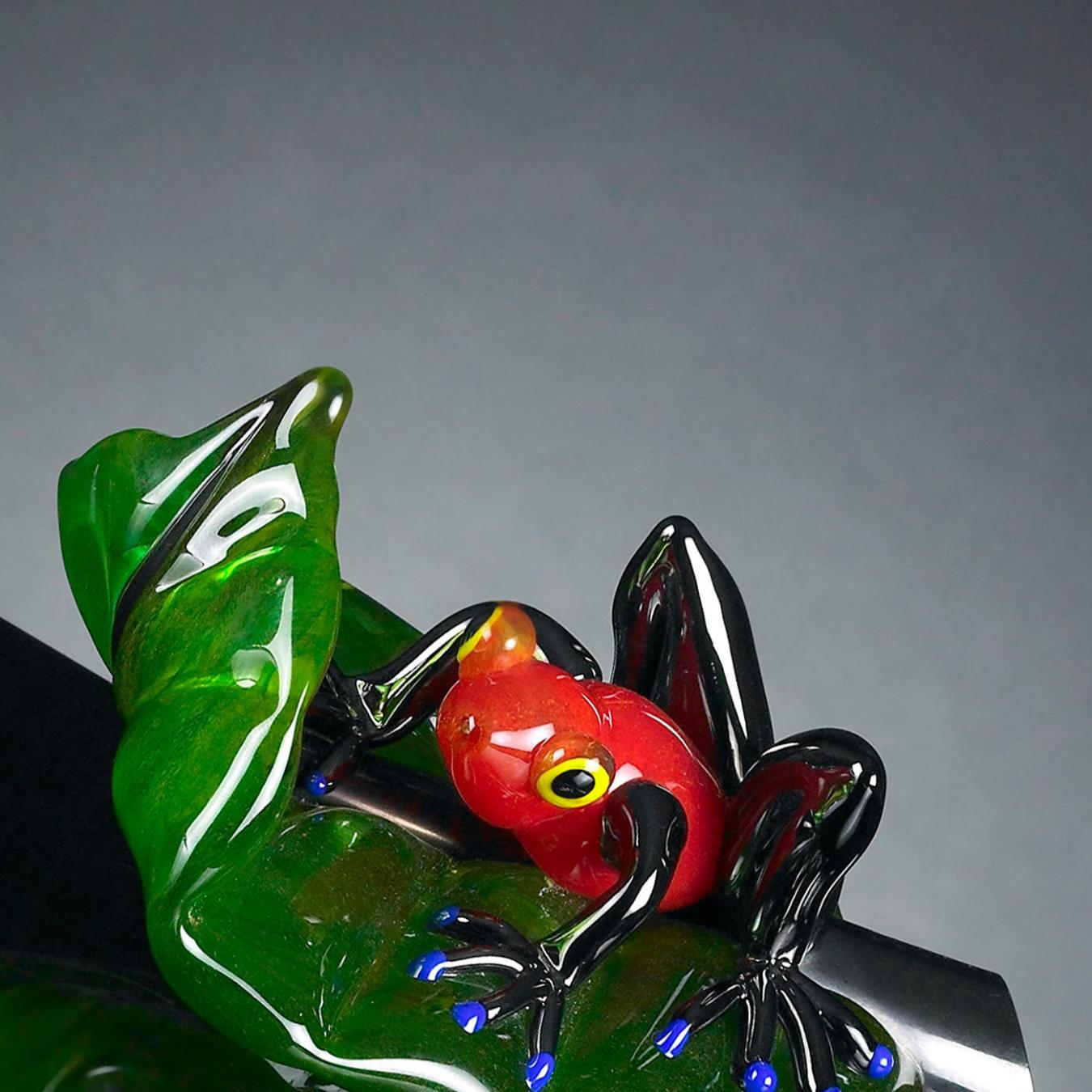 Red Frog on Leaf Figurine