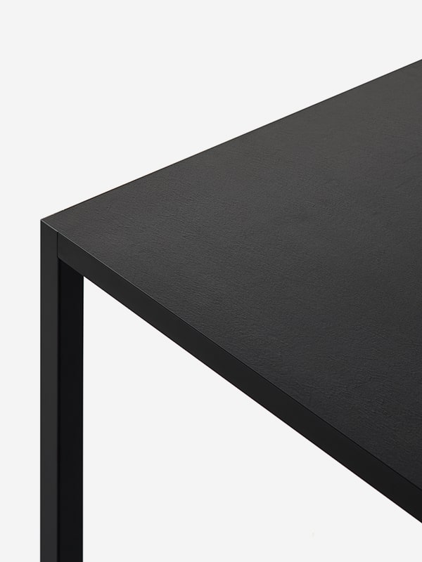 Lim 3.0 Sleek Italian Table