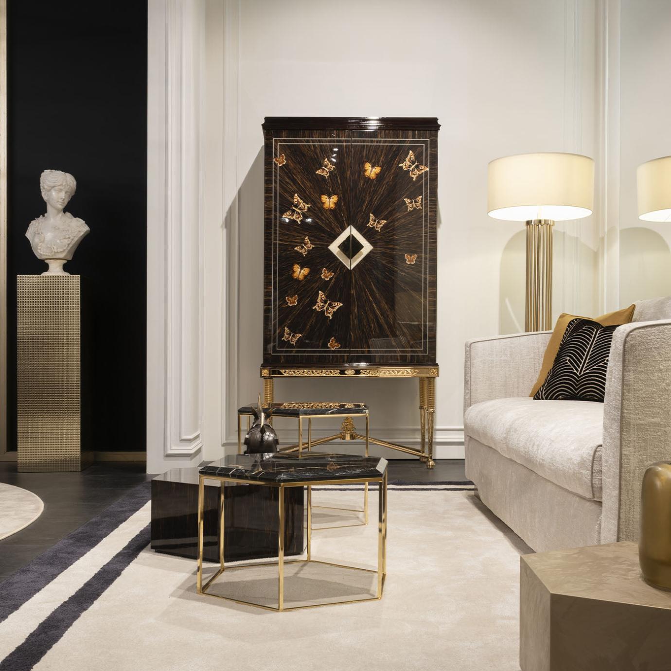 Stipo Butterfly Cabinet