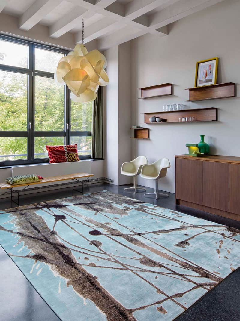 All Natural Hand-Woven Rug | Size: 4' x 6' (122 x 183 cm)