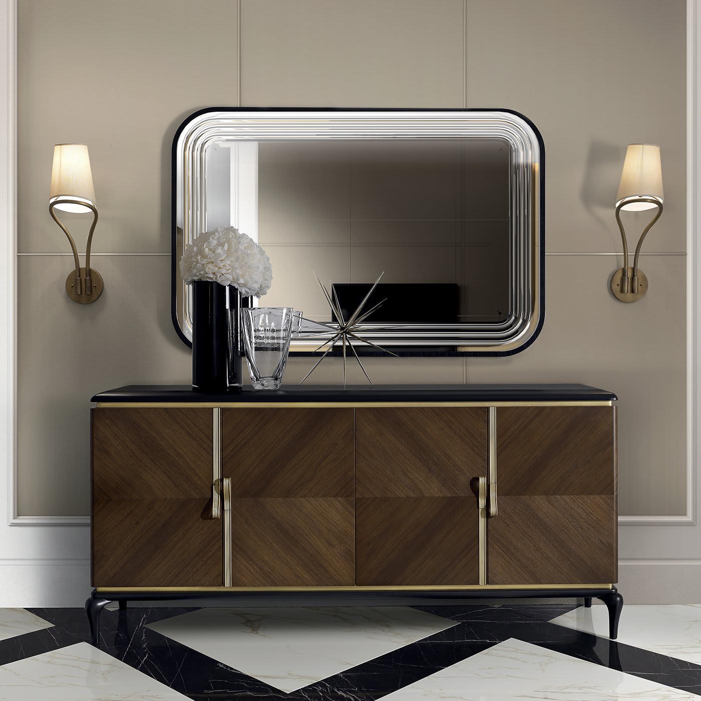 Dilan 4-Door Sideboard | Configuration: With Mirror