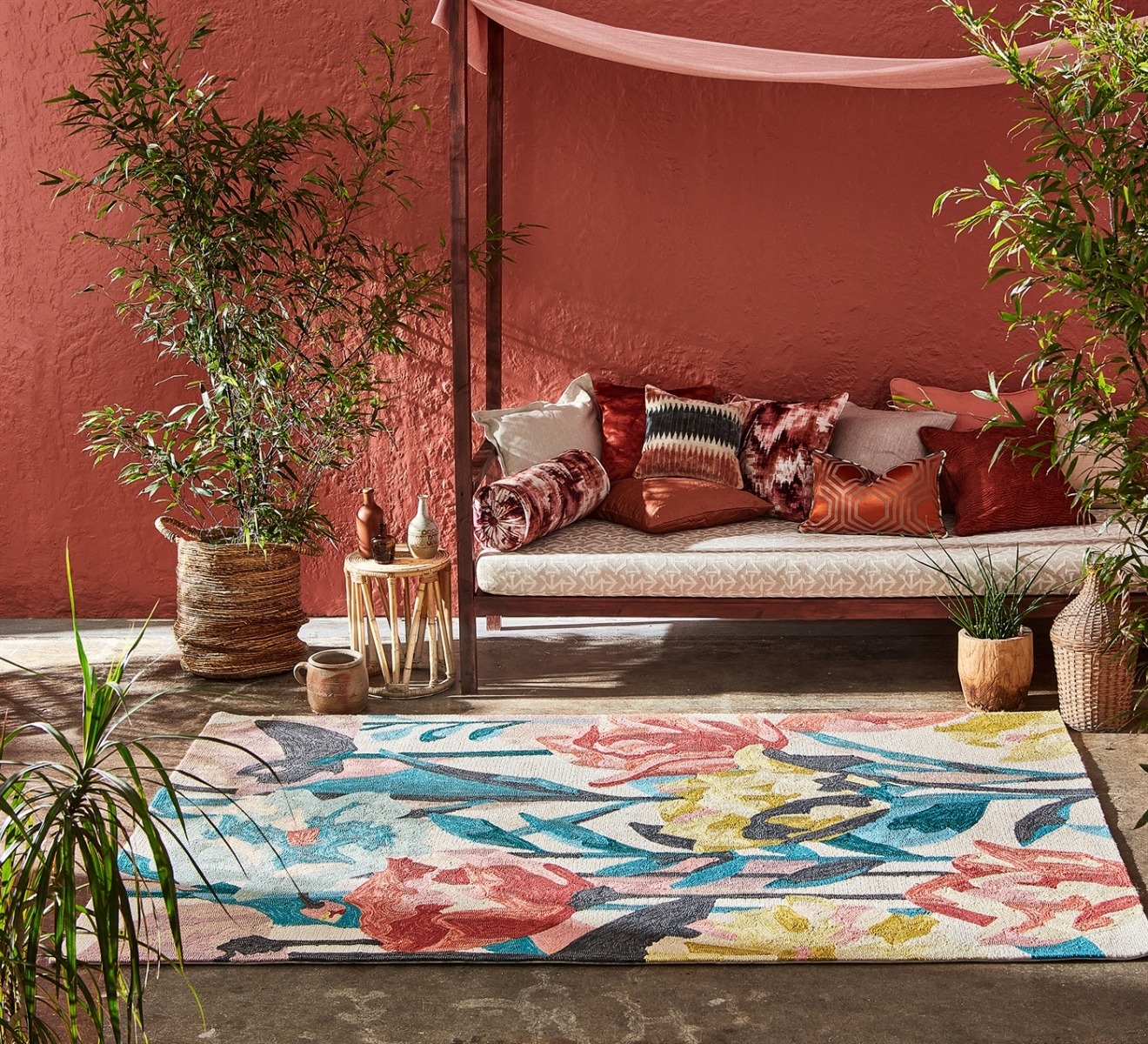 Floral Outdoor Handtufted Rug