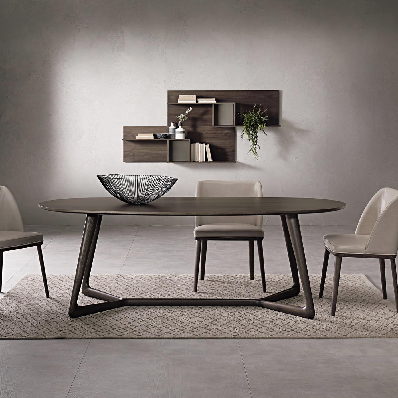 Cover Dining Table