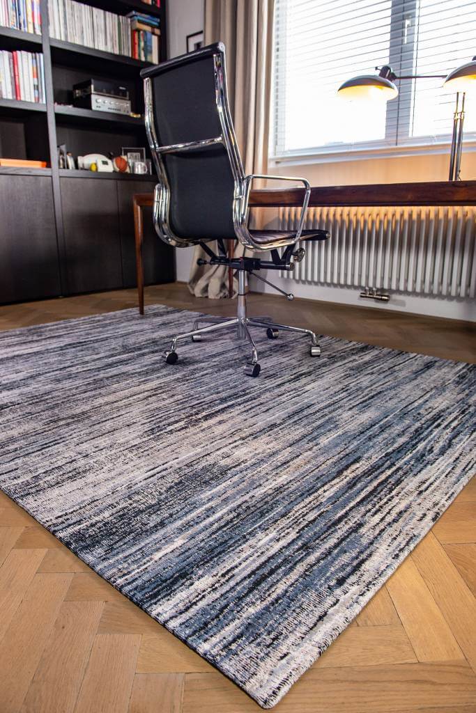  Plural Greys Premium Rug