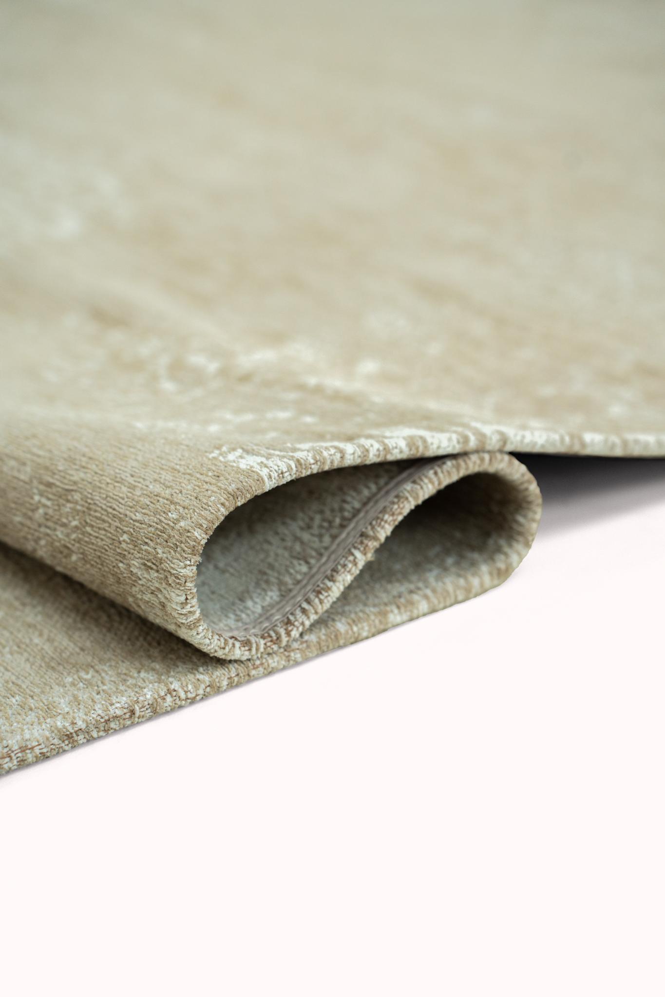 Milk Curry Rug