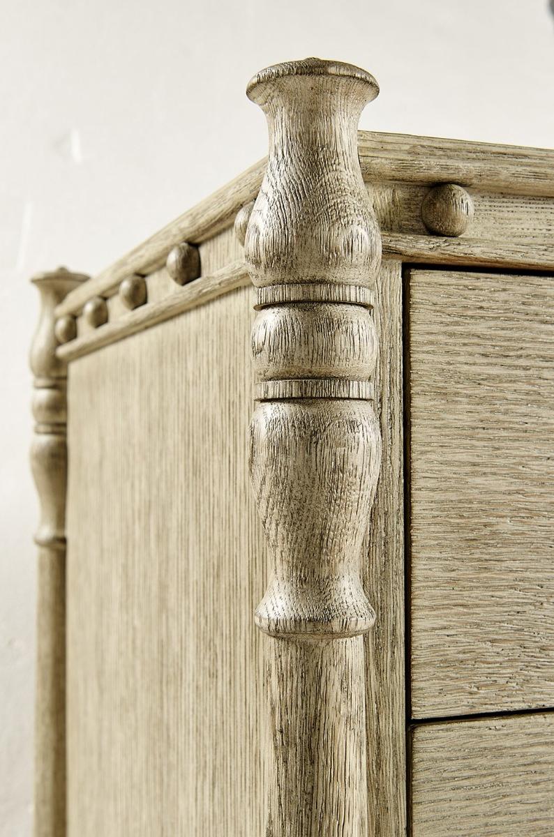 Morris Dresser