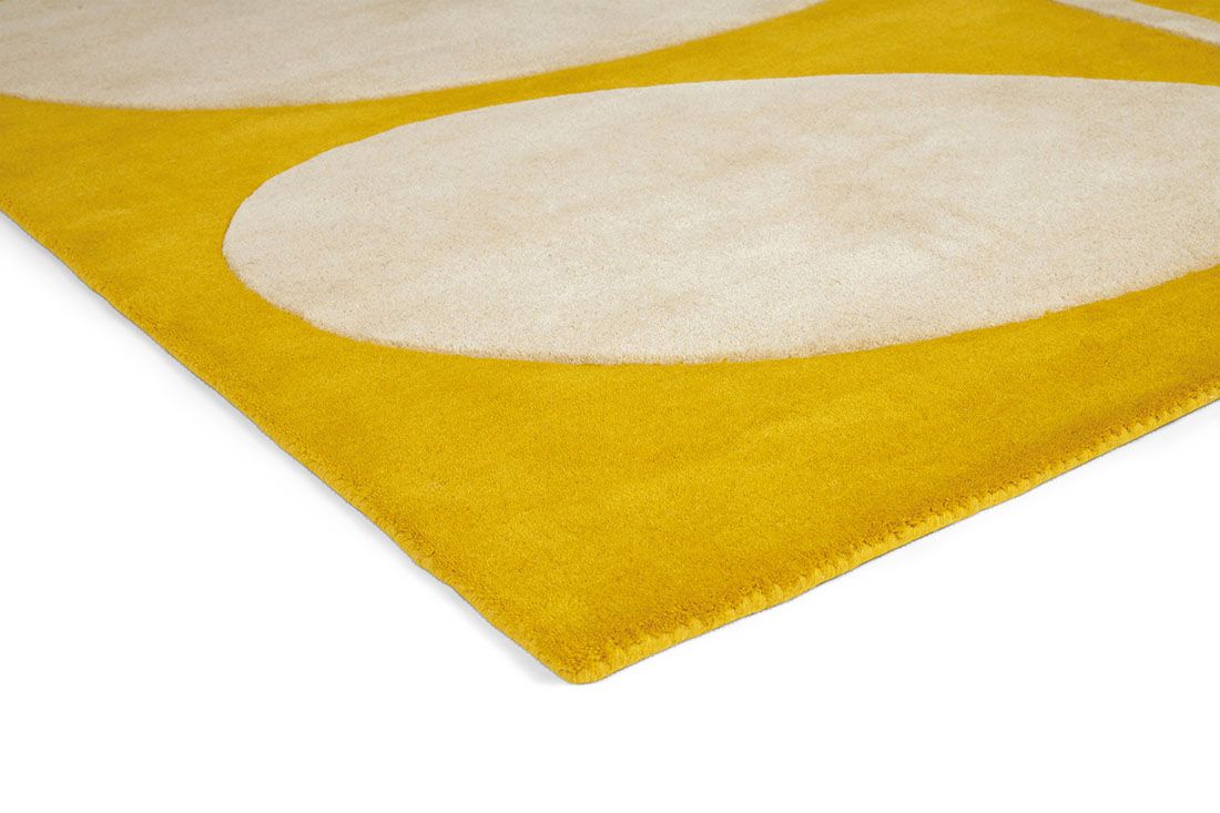 Yellow Leaves Hand-Tufted Rug
