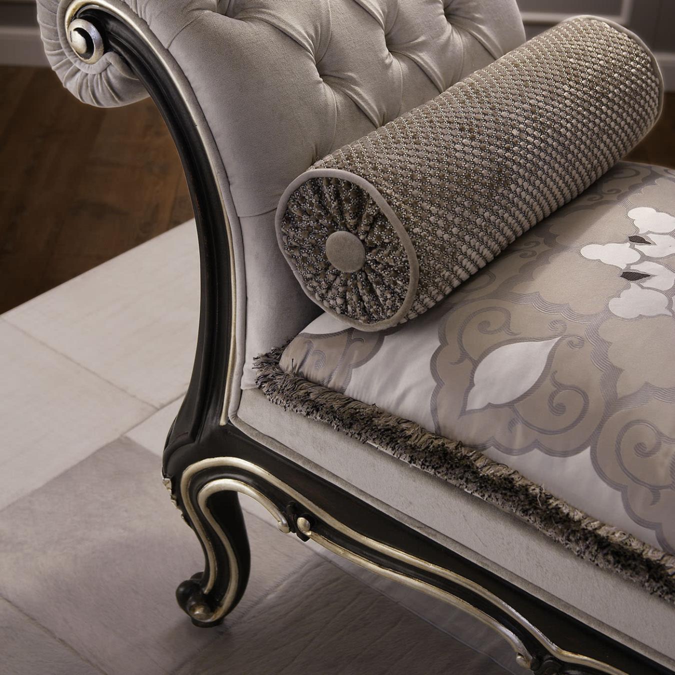 Silver Leaf Chaise Longue