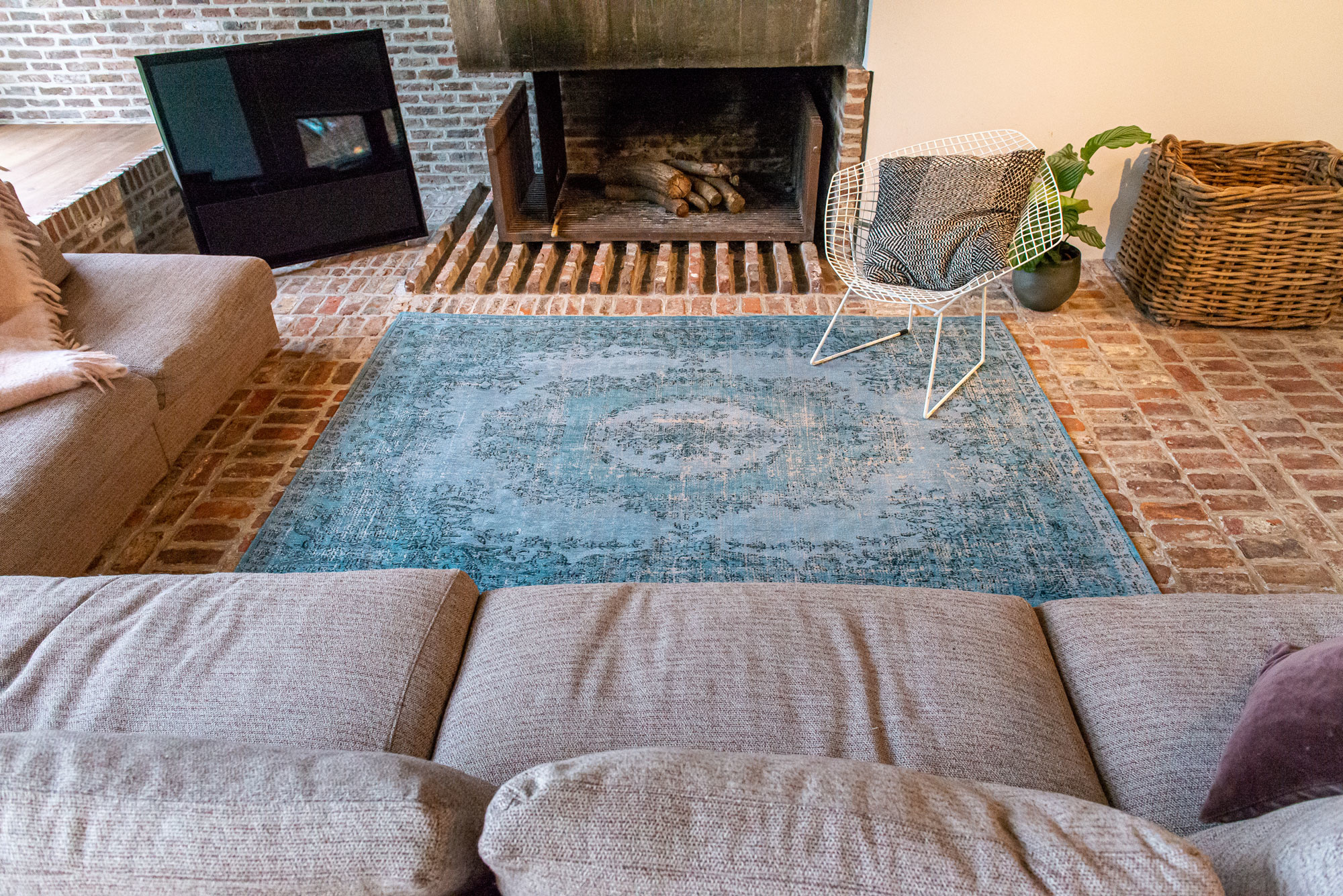 Vintage Medallin Blue Rug