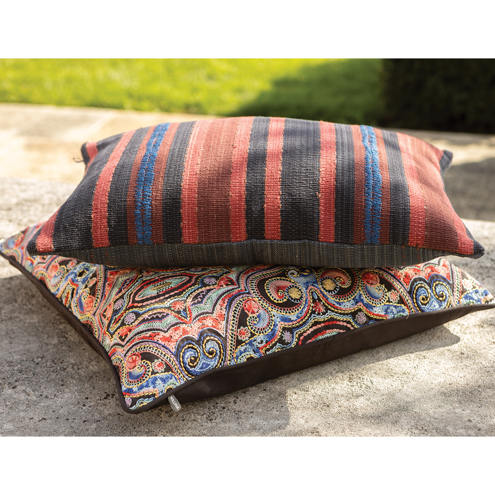 Naraya Cushion
