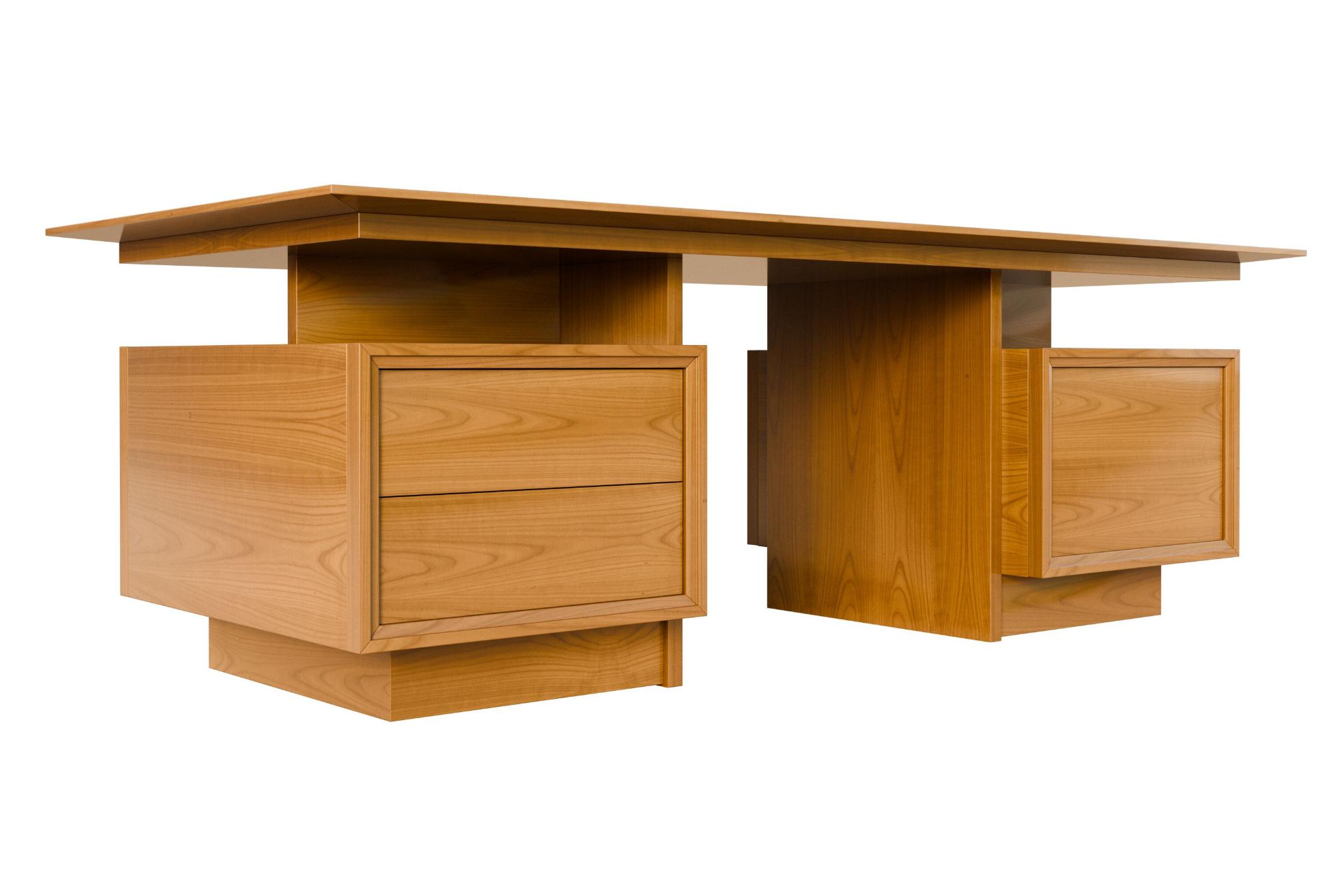 President Desk