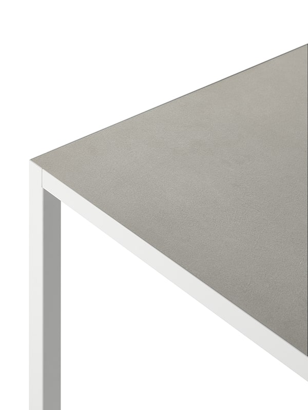 Lim 3.0 Sleek Italian Table