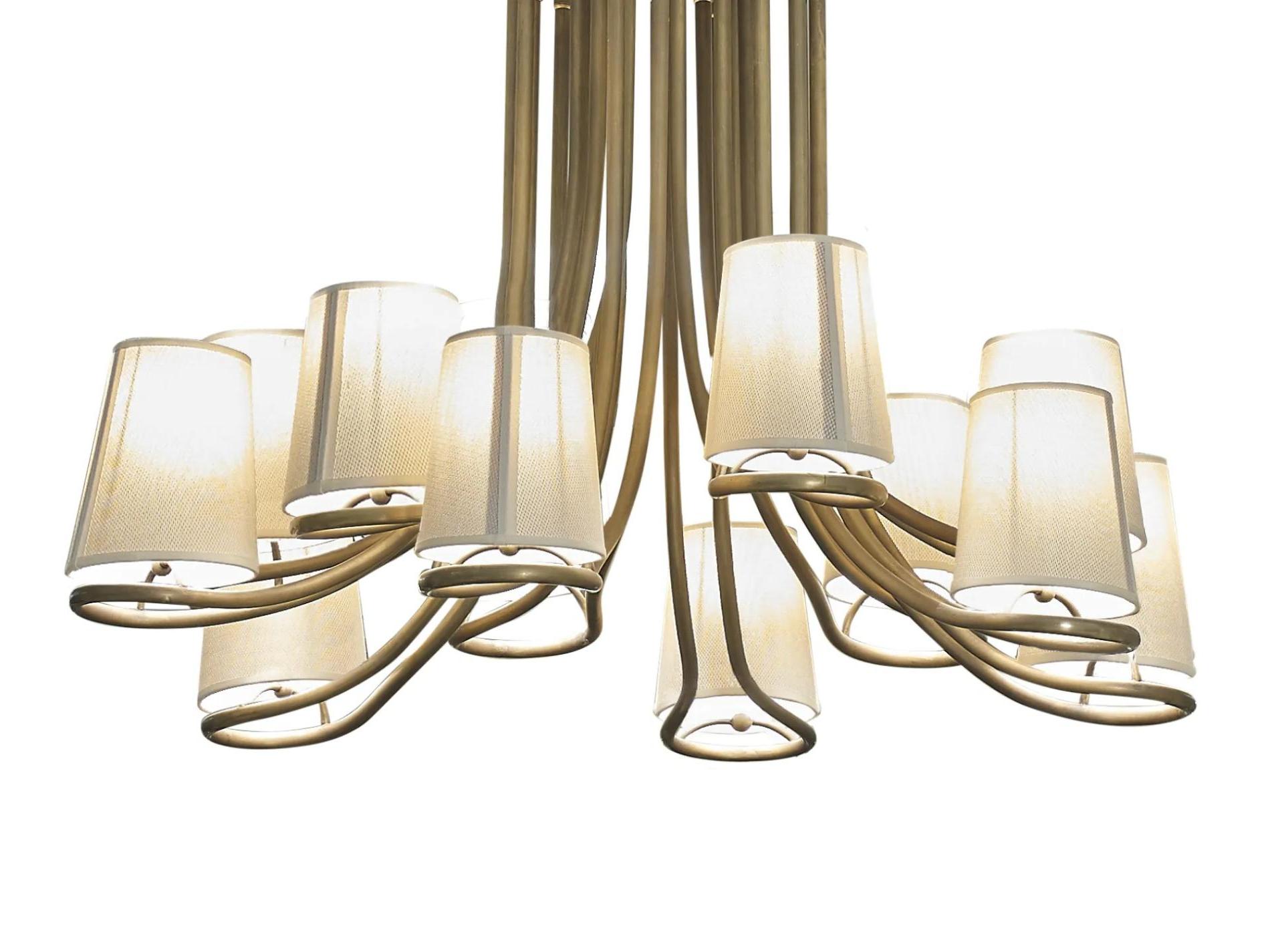 Dilan Italian 12-Light Chandelier