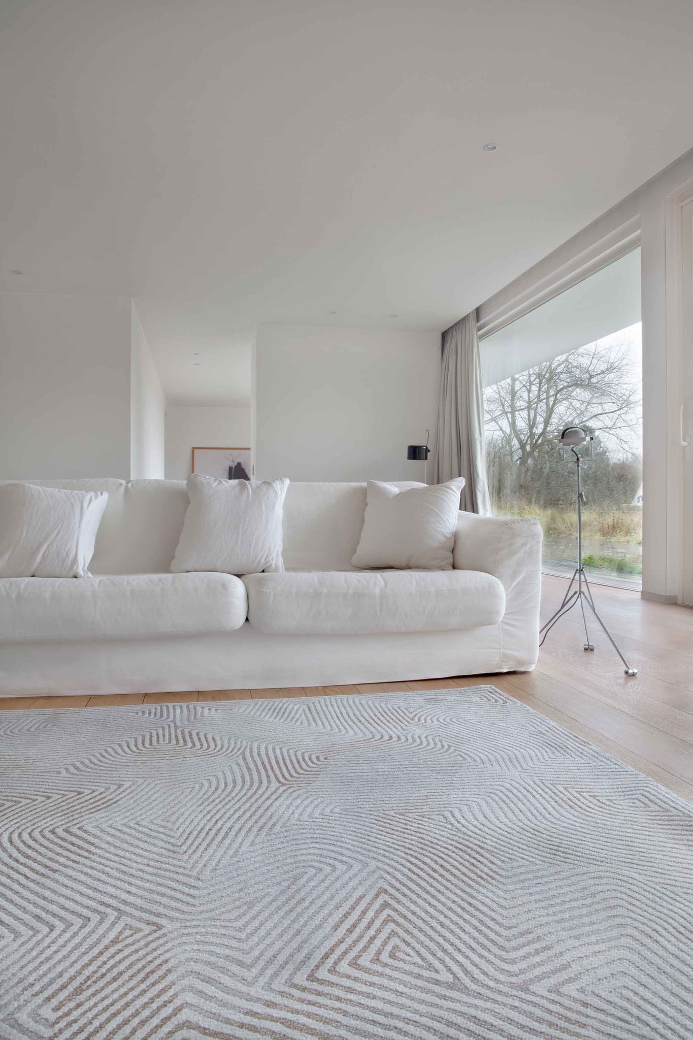 White Flatwoven Rug