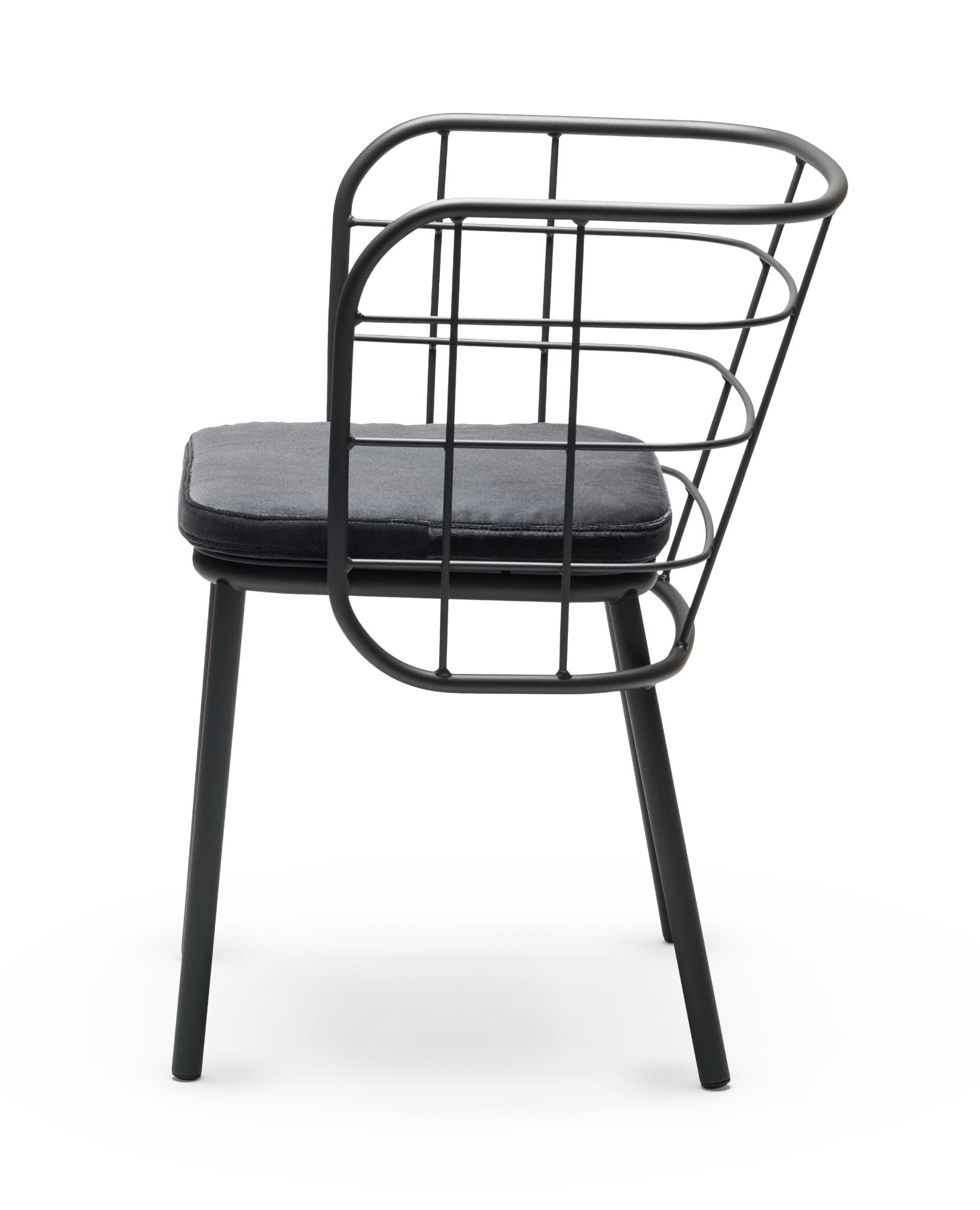 Jujube SP-A Black Outdoor Chair