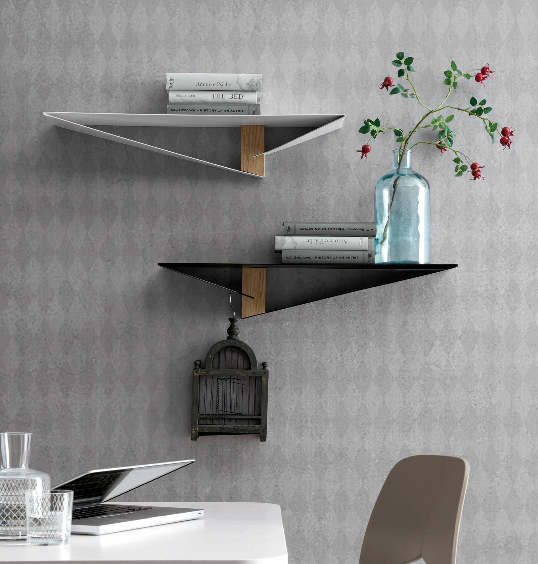 Albatros Shelf