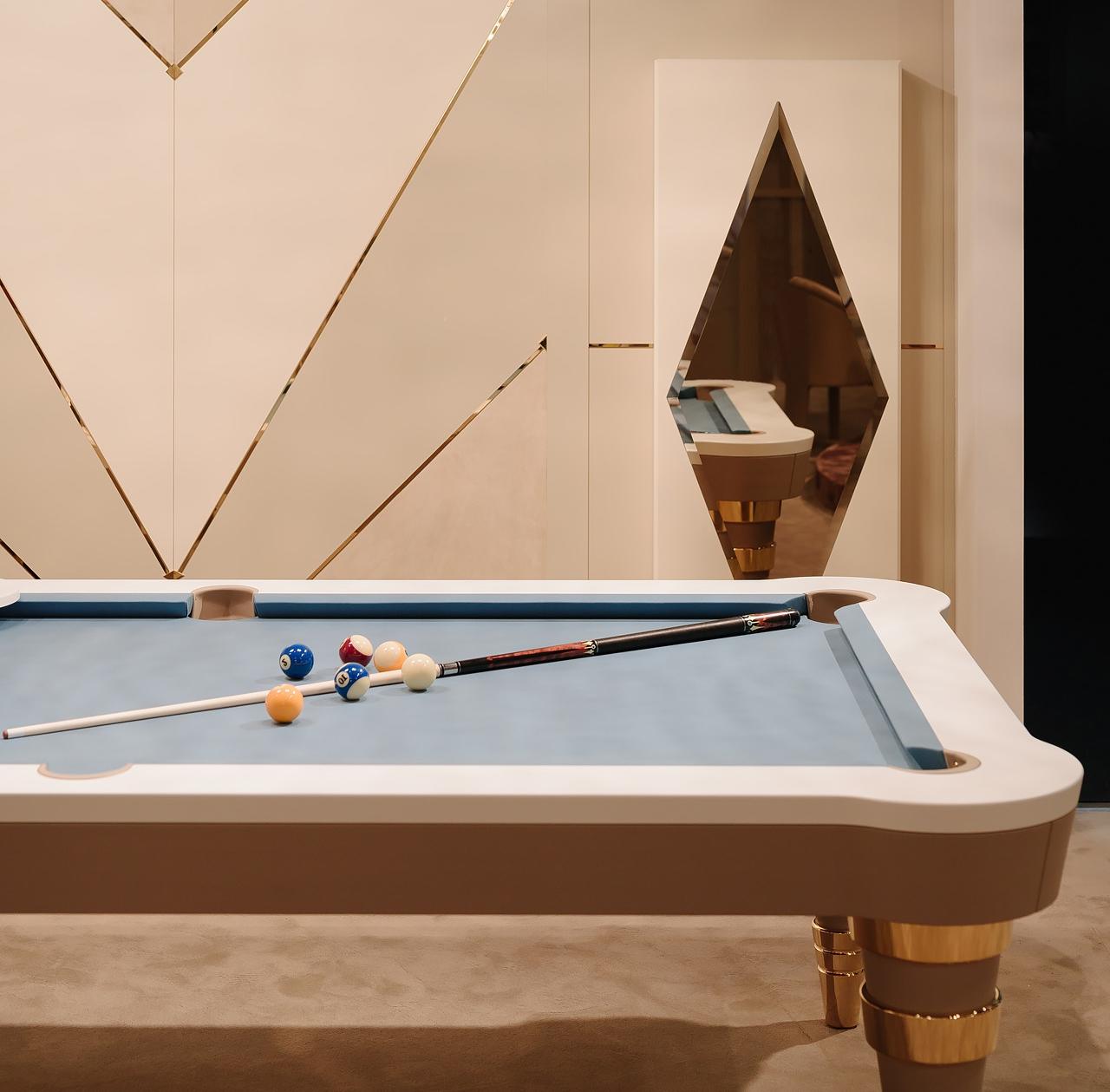 Regis Pool Table