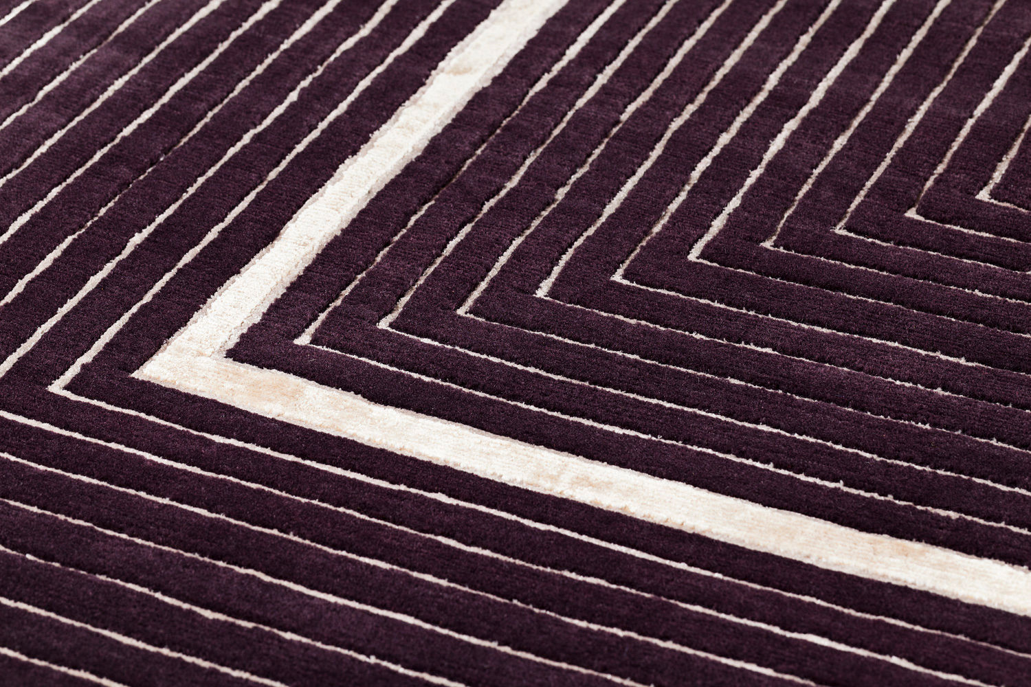 Hand-Knotted Purple Border Wool / Viscose Rug