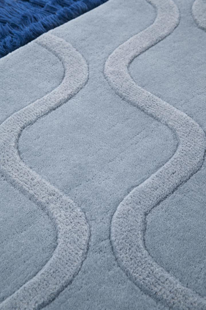 Wool Embossed Blue Handmade Rug