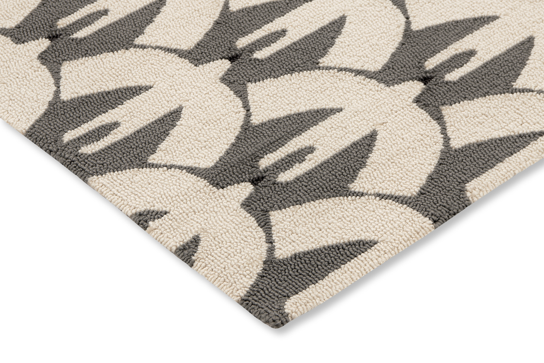 Birds Grey & Beige Outdoor Handtufted Rug