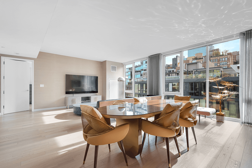 Enzo Kitchen &amp; Dining Table - 9