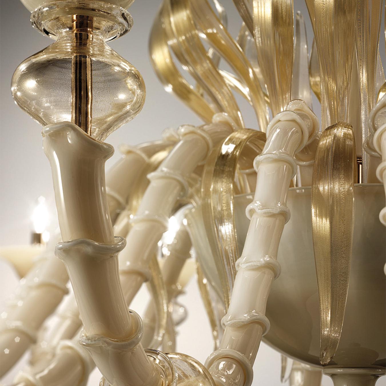 Classic Chandelier in Golden Blown Murano Glass