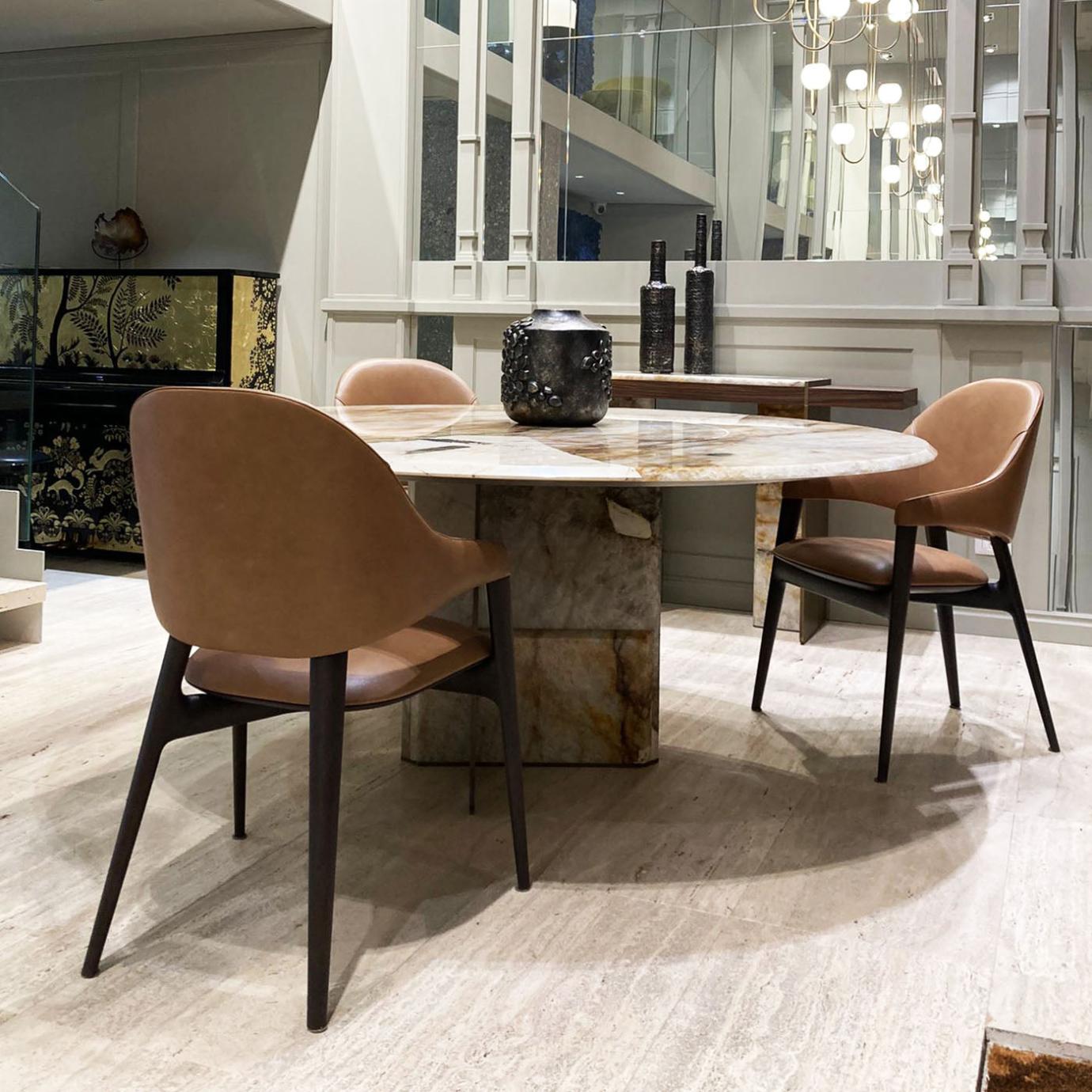 Kalos Dining Table