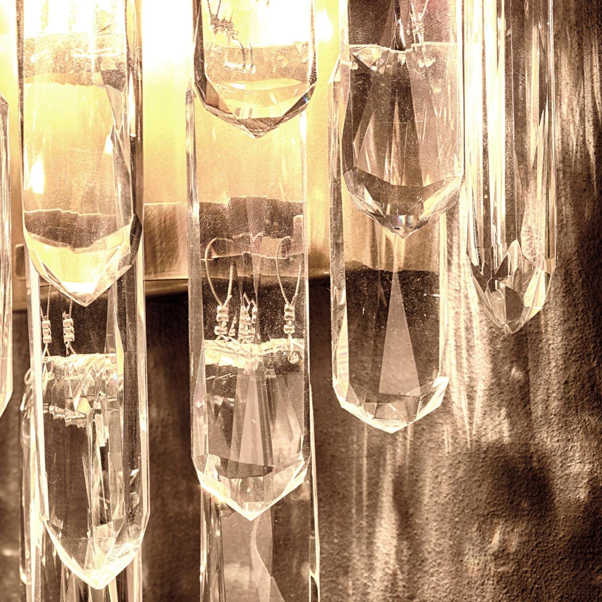 Brass Flow Wall Light