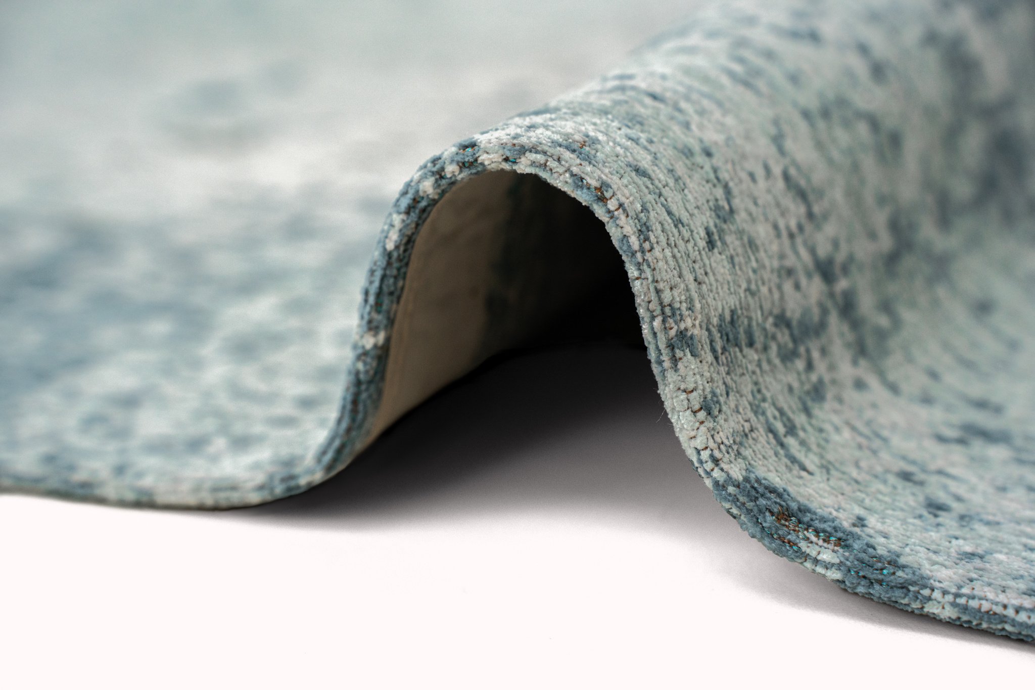 Neptune Round Rug