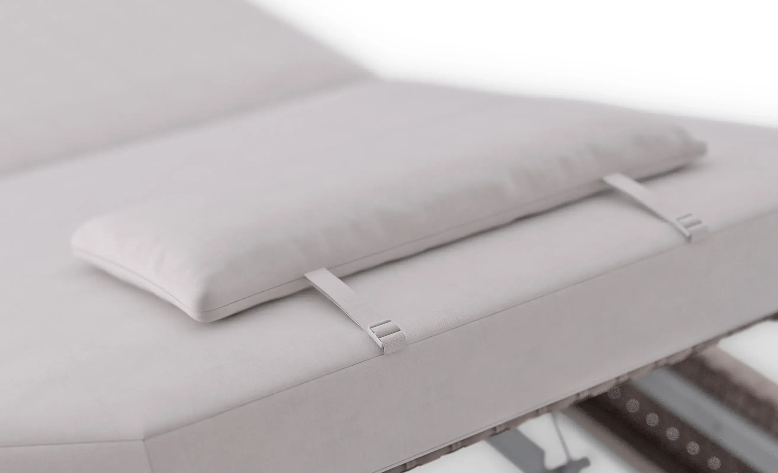 Heritage Wood Sunlounger