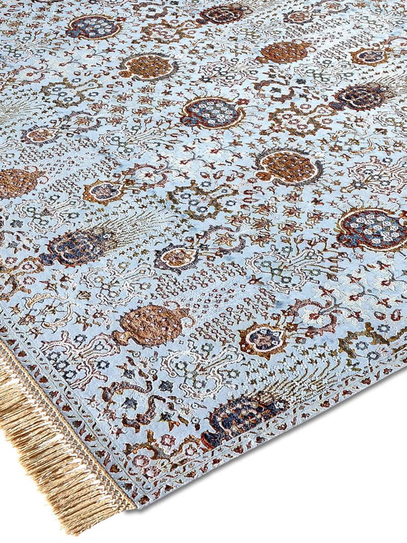 Isfahan Light Blue Hand-Woven Rug