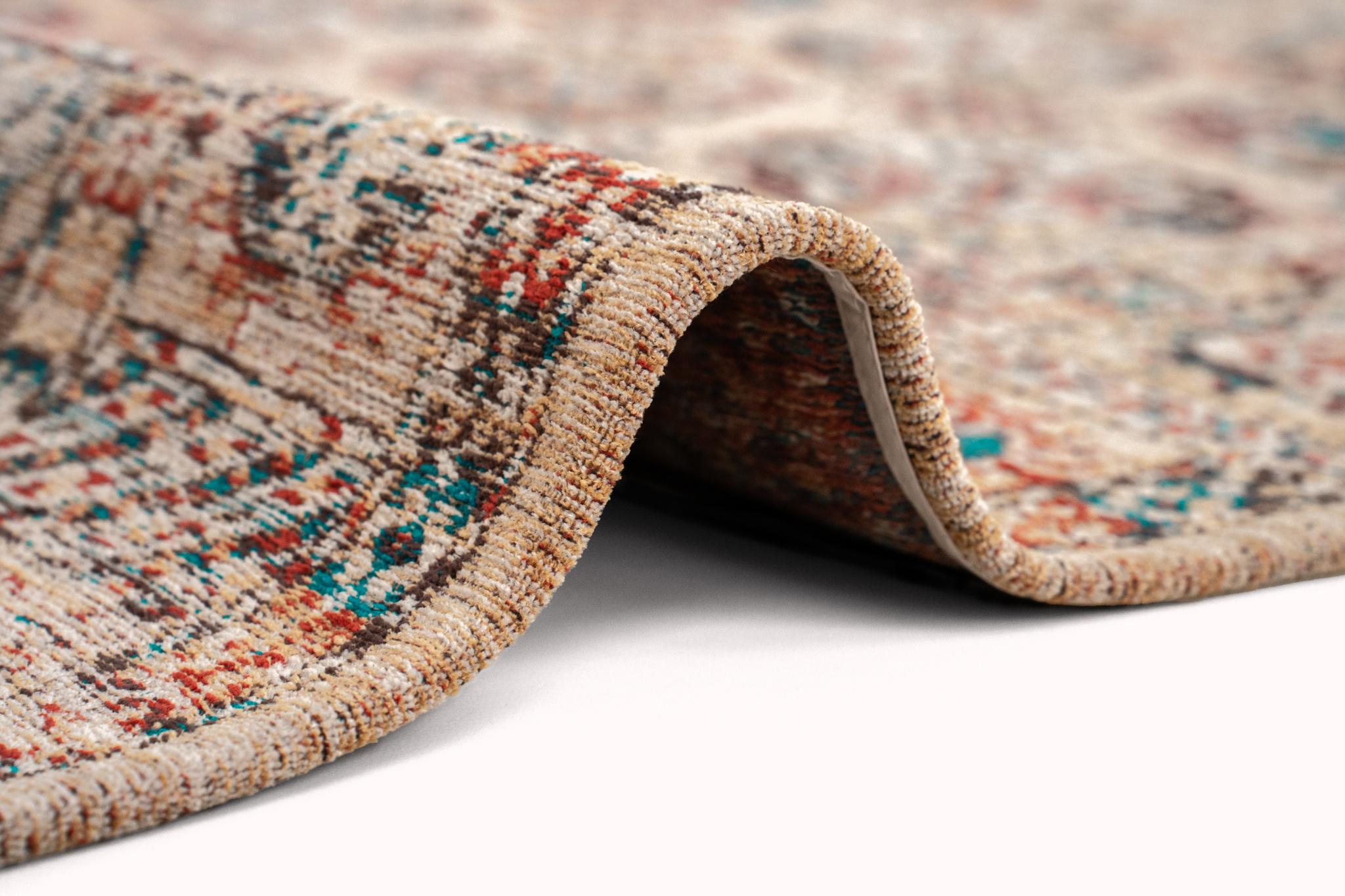 Djamboul Rug