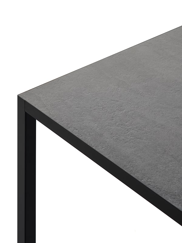 Lim 3.0 Sleek Italian Table