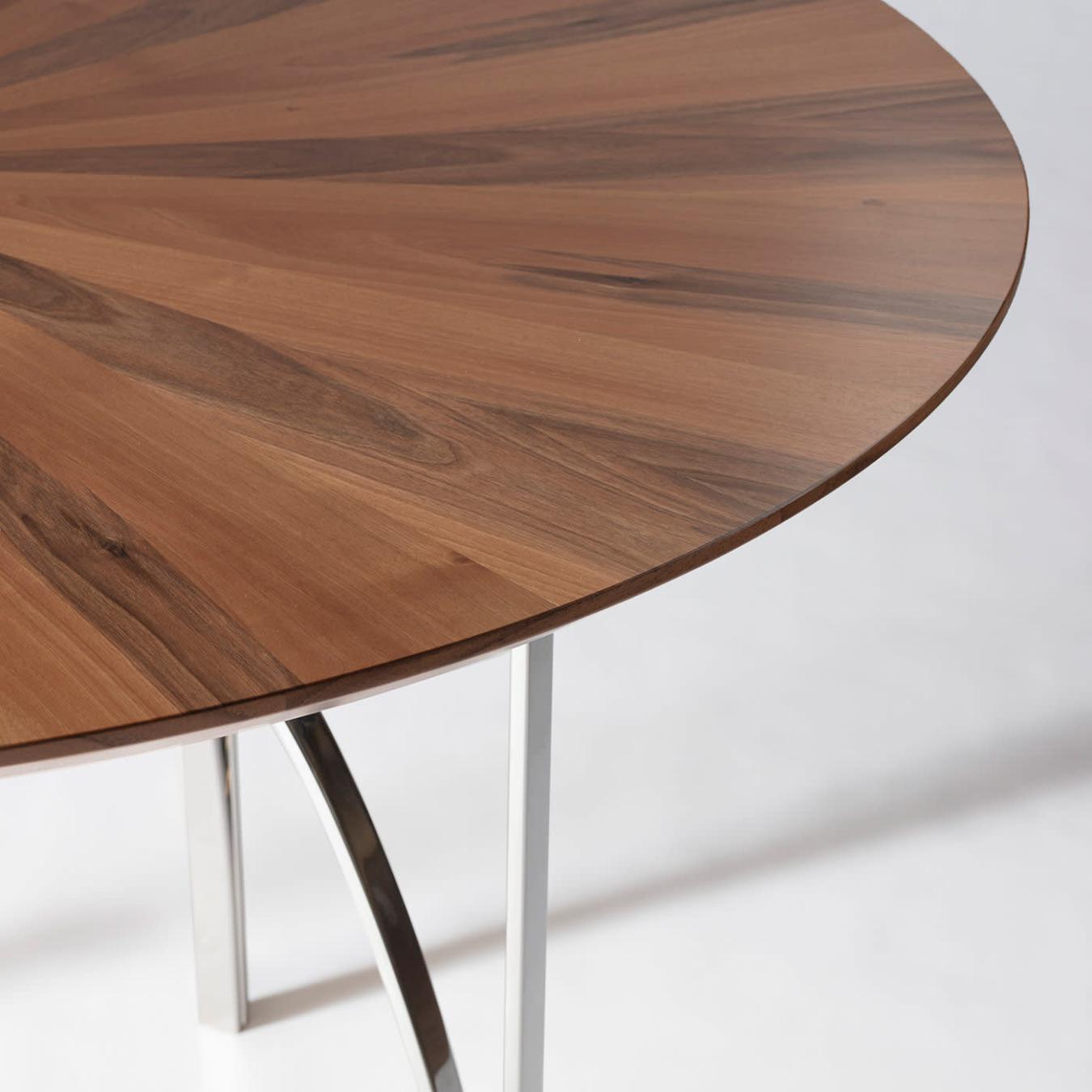 Round Dining Table