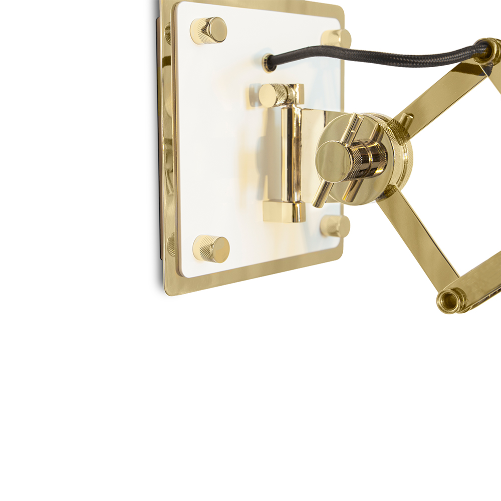 Trombonist Wall Lamp