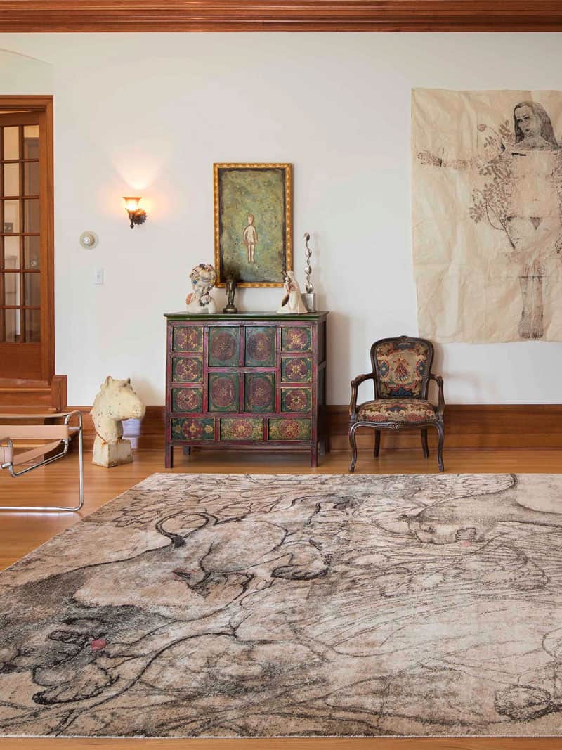 Two Lions Luxury Handmade Rug