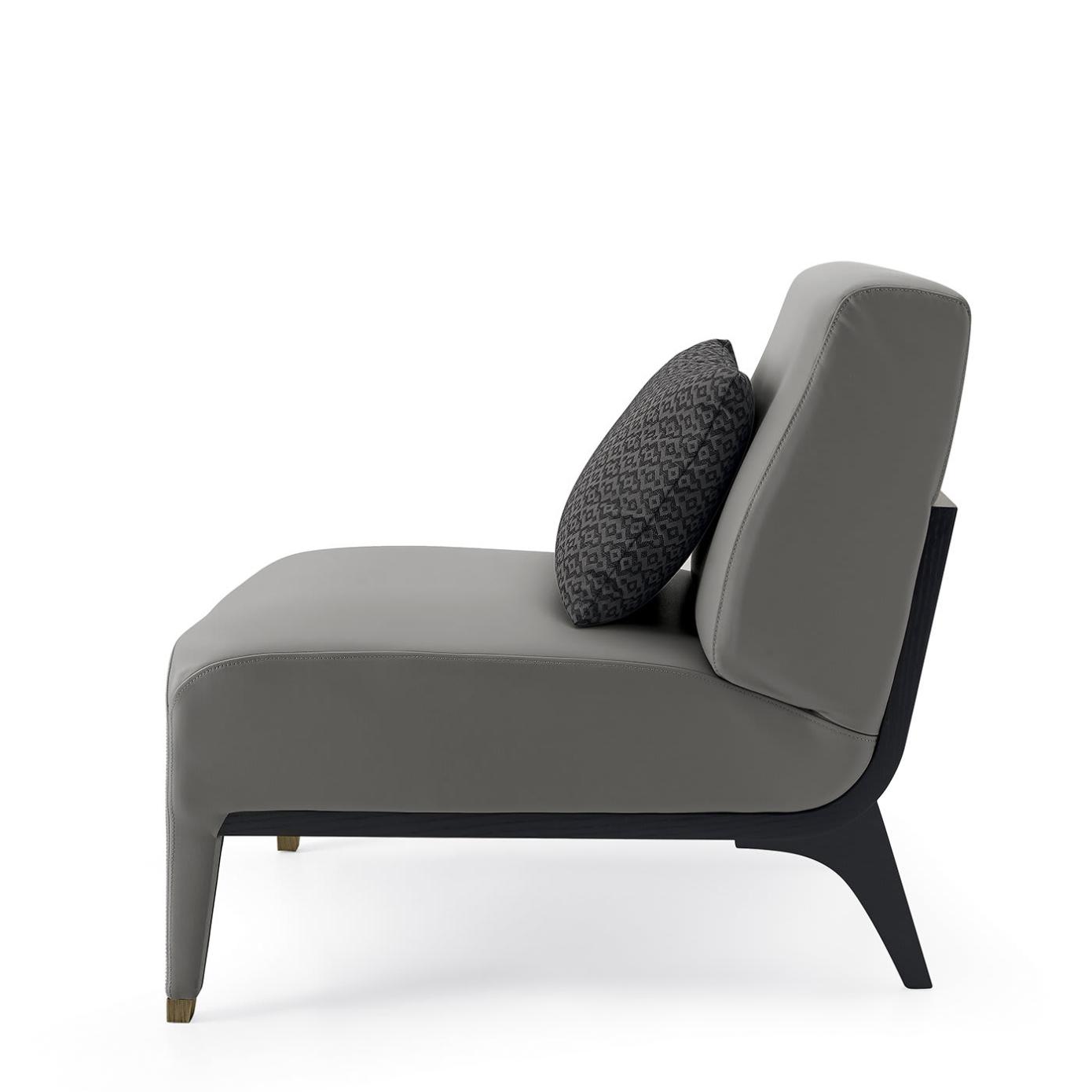 Dilan High Quality Armchair