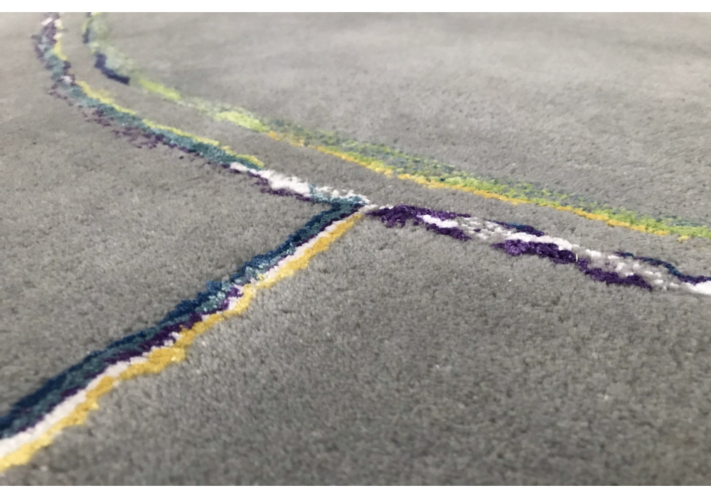 Circle Wool / Viscose Hand-Tufted Rug