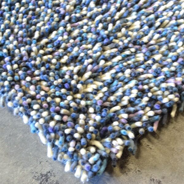 Rocks Shaggy Handmade Rug