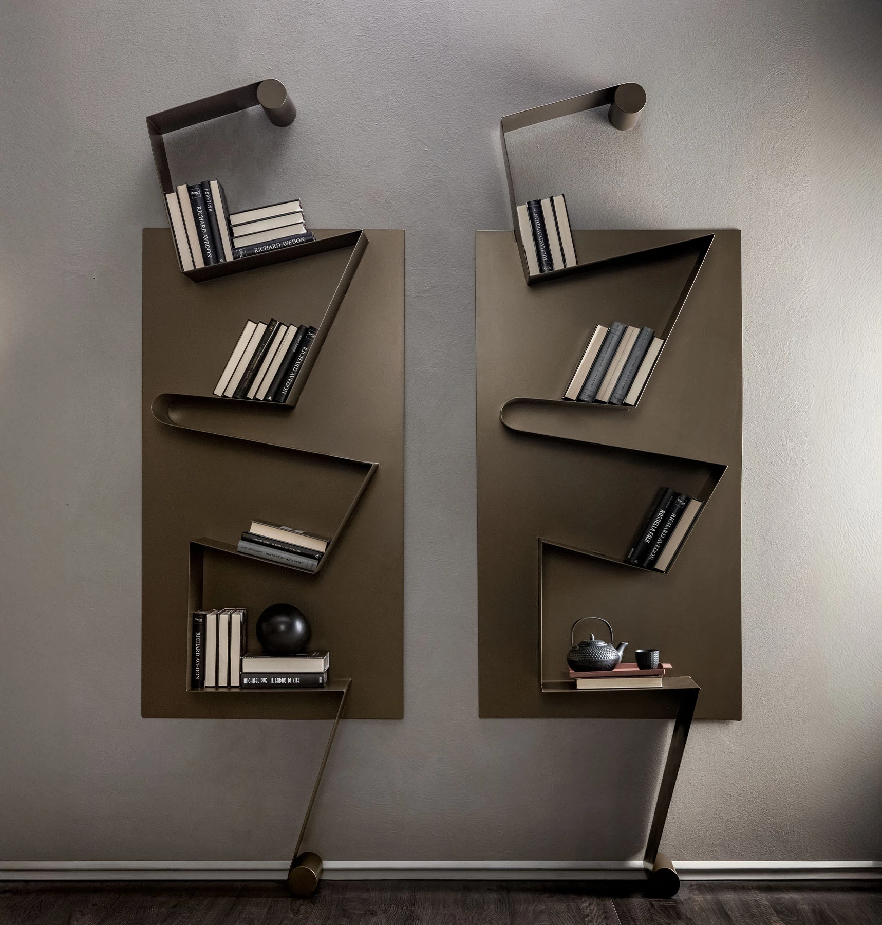 Nota Bookcase
