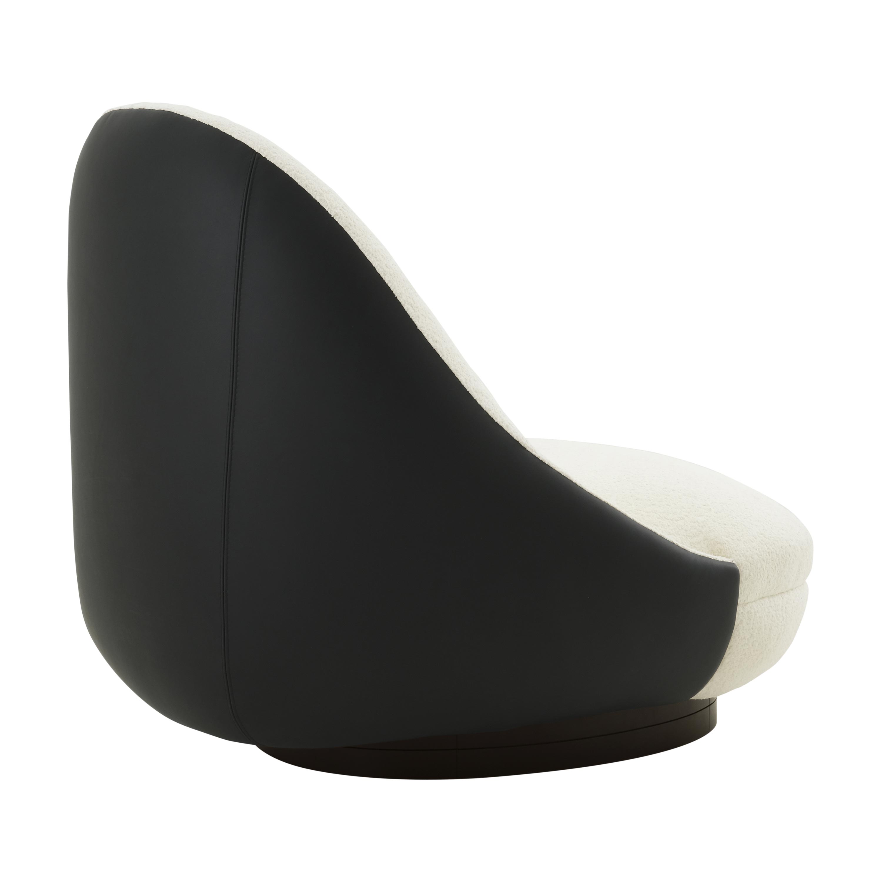 Ostrea Armchair