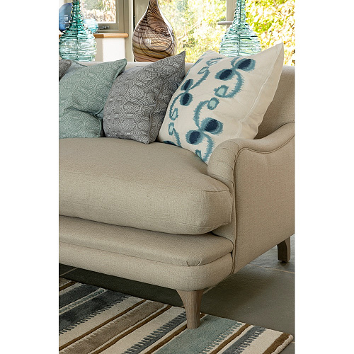 Ajanta Cushion