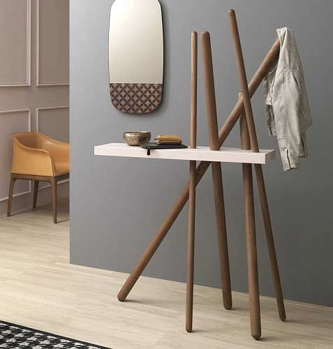 Wood Clothes Rack