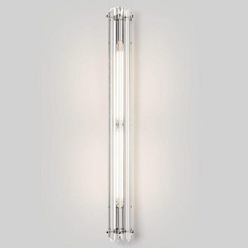 Minimalist Wall Sconce with Triedro Glass Elements
