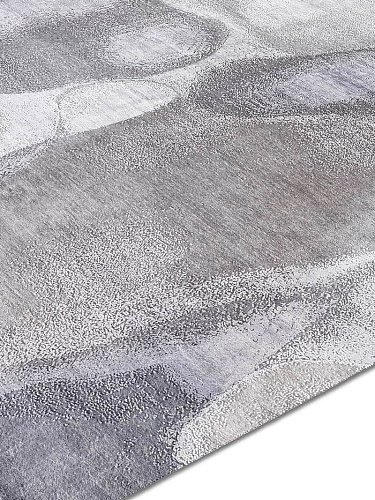 Frosty Hand-Woven Rug