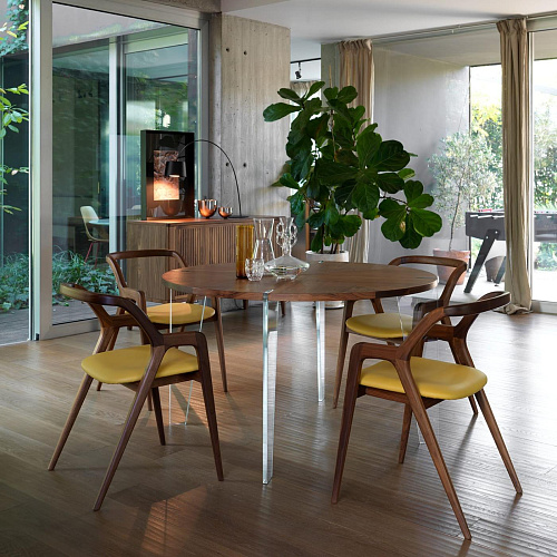 Sospeso Round Brown Table