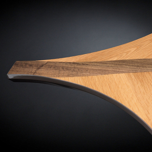 Leaf Dining Table