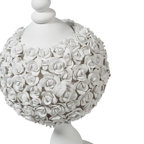 Coco Camelie Sculpture